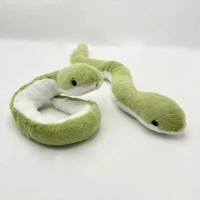 2025 Anno di serpente giocattolo di bambola di lussureggiante