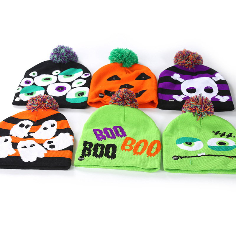Cappello a maglia a strisce di Halloween