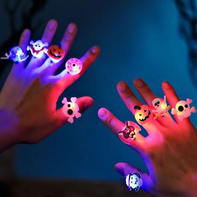 Anello di Halloween con luce a LED