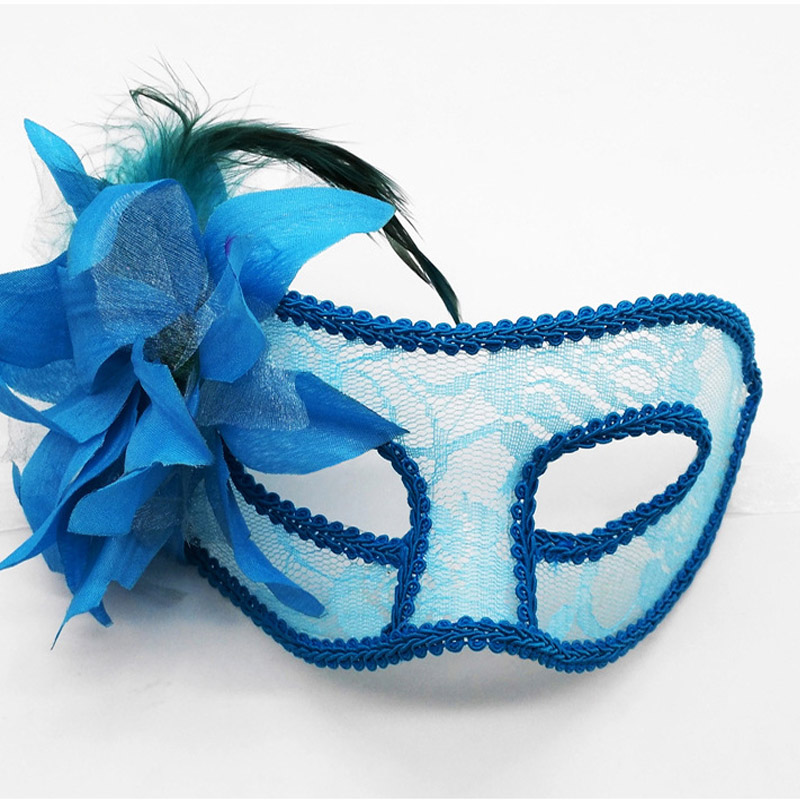Maschera in pizzo a metà faccia da donna